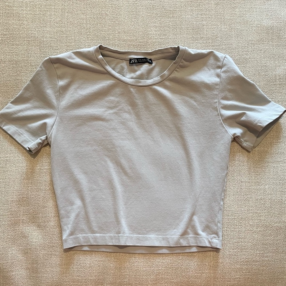 Zara Round Neck Short Sleeve T-Shirt with Stretch | Blue Gray | Women’s Small